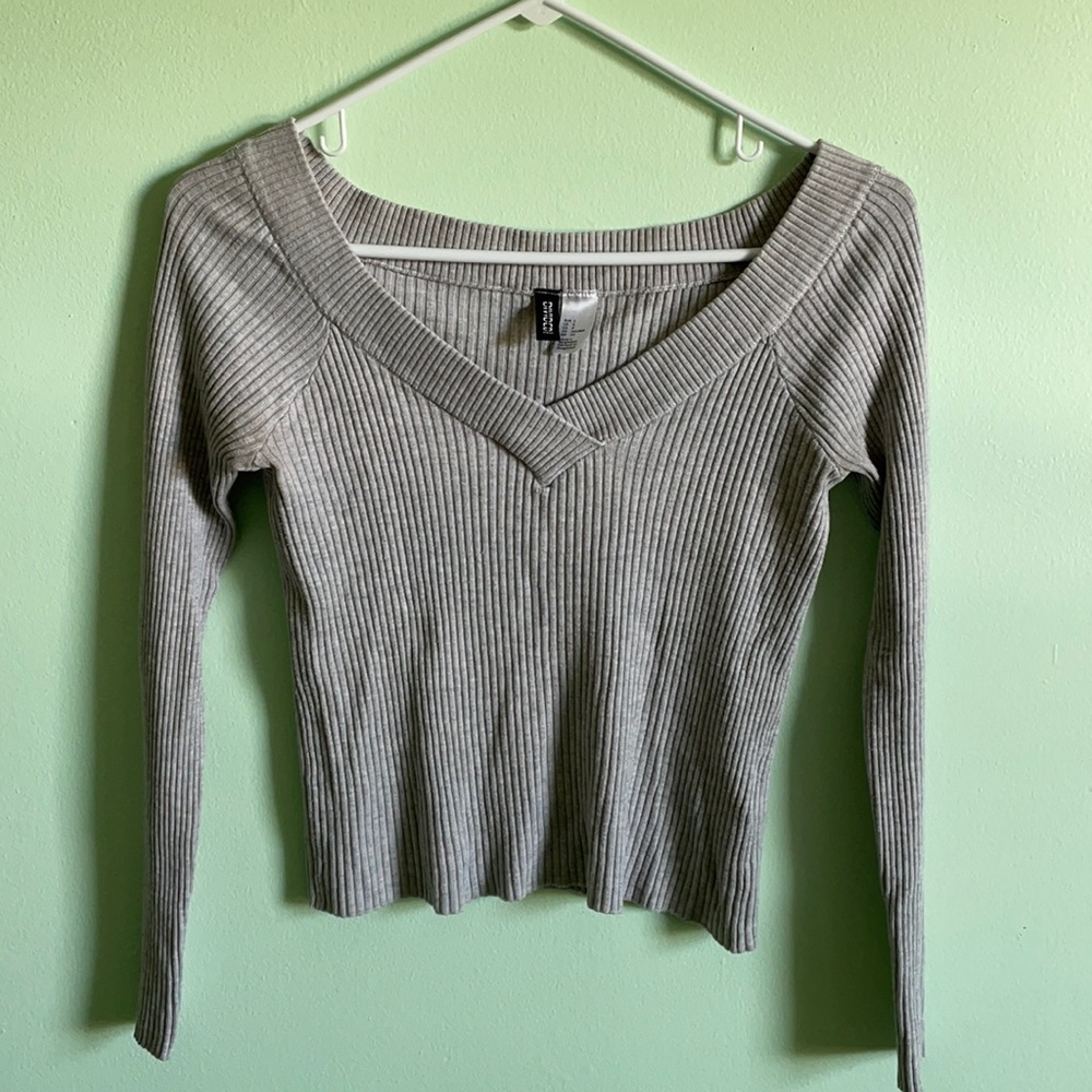 (ON HOLD) H&M Gray V-Neck Sweater